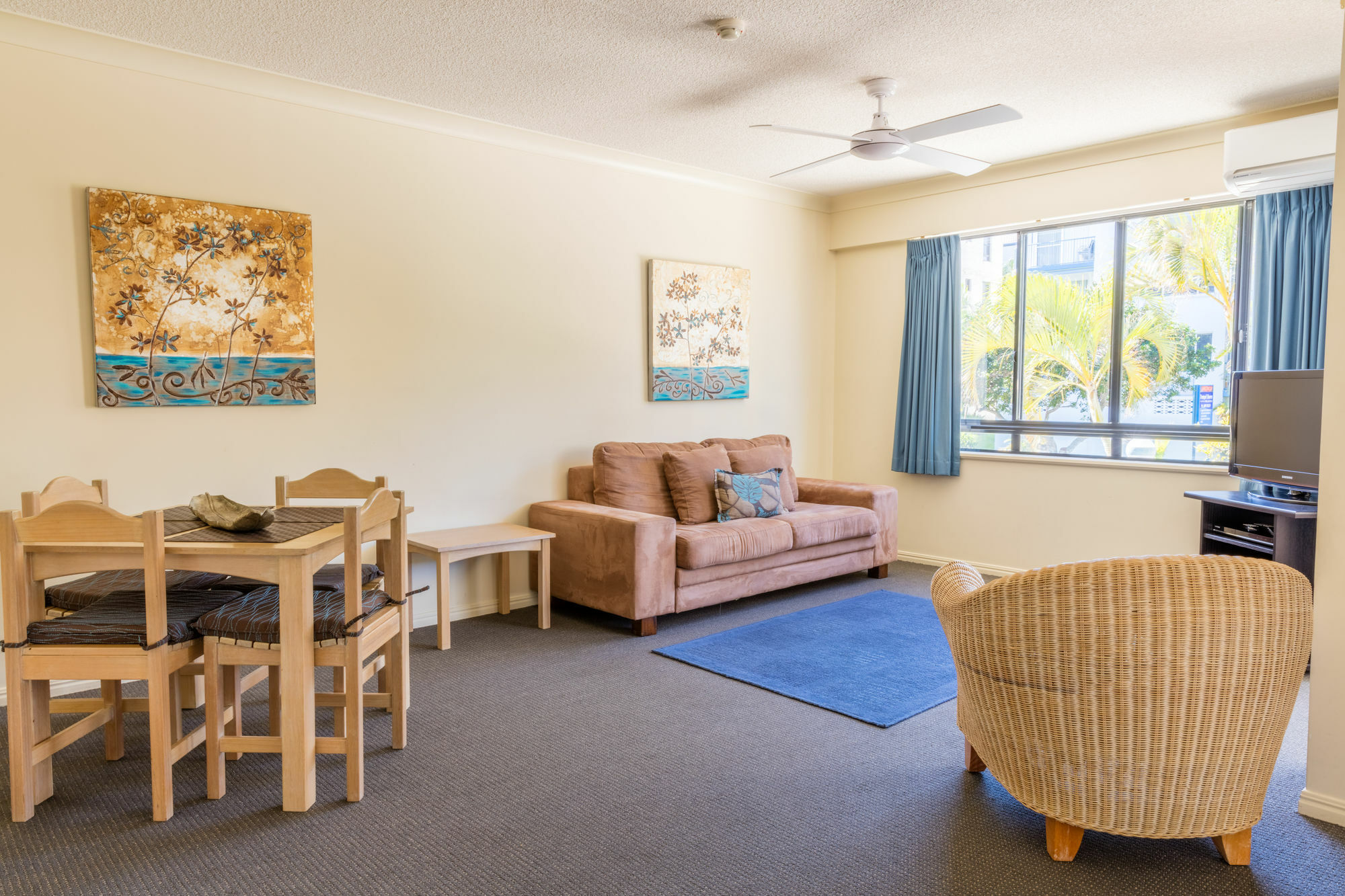 Belaire Place Motel Apartments Καλούντρα Εξωτερικό φωτογραφία