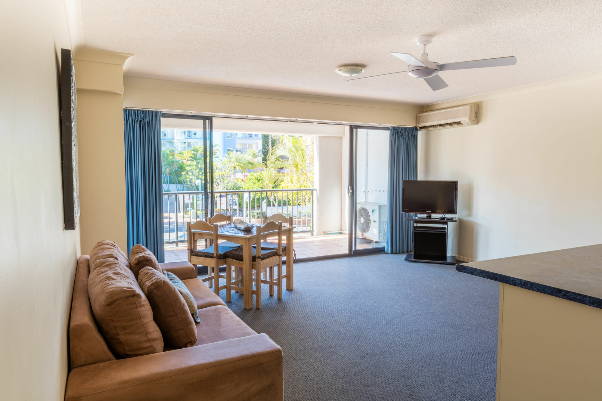 Belaire Place Motel Apartments Καλούντρα Εξωτερικό φωτογραφία