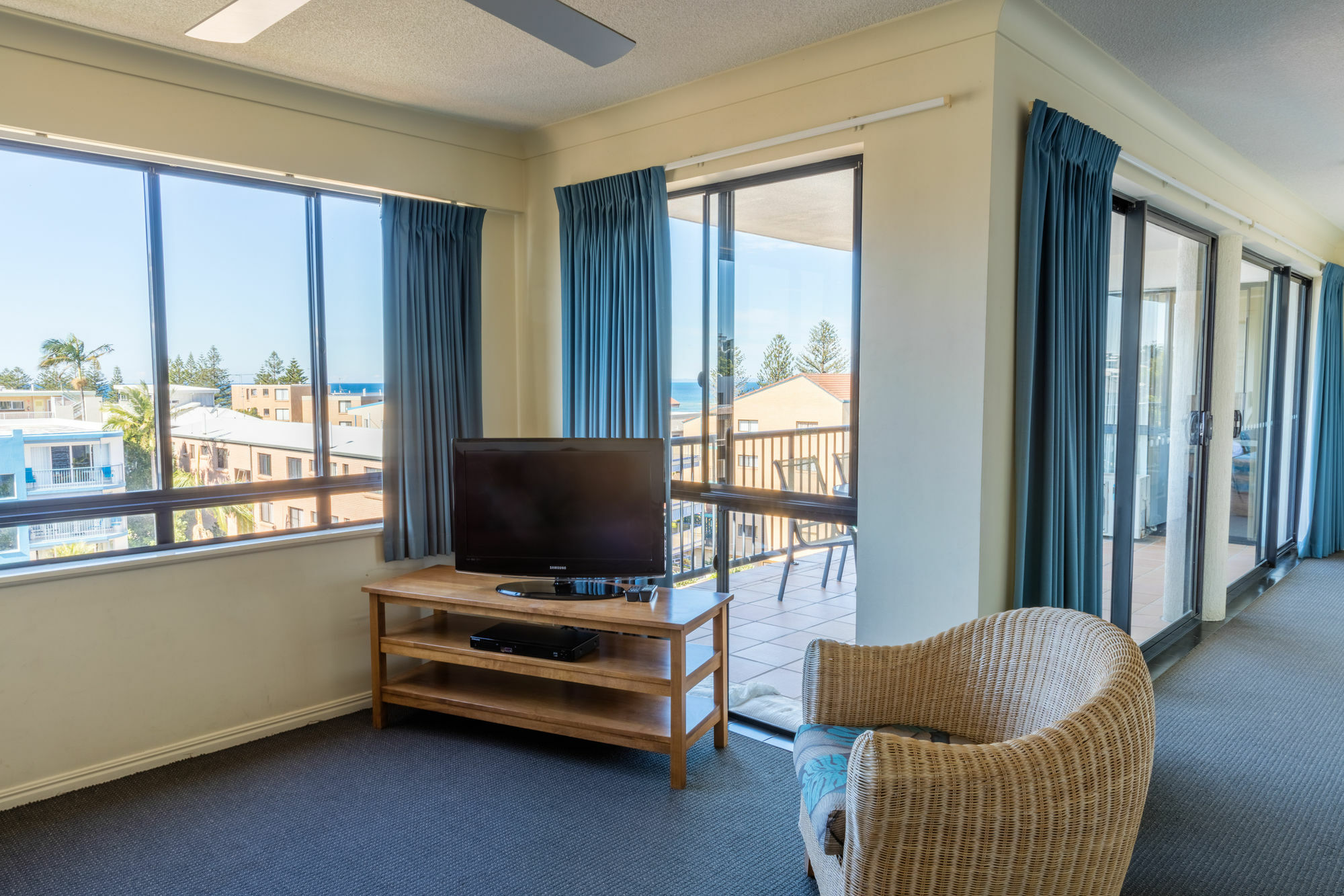 Belaire Place Motel Apartments Καλούντρα Εξωτερικό φωτογραφία